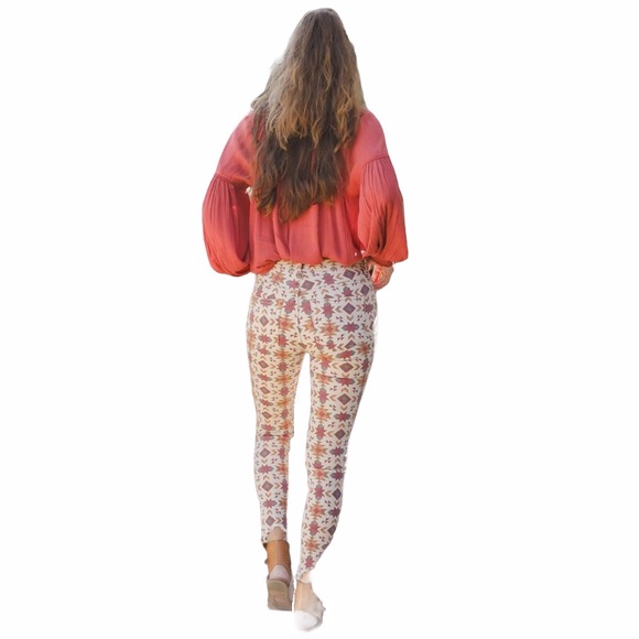 new Free People ๐  Wild Child Raw Hem Skinny Jean ๐  Ivory with Tribal Print ๐  - Picture 10 of 17